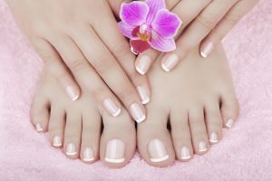 Manicure & Pedicure